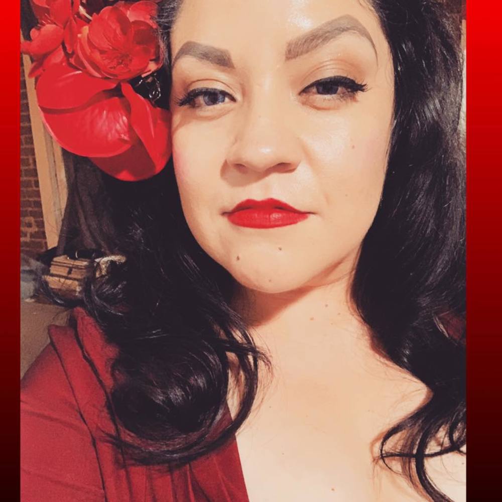 Meet your Posher, Adri